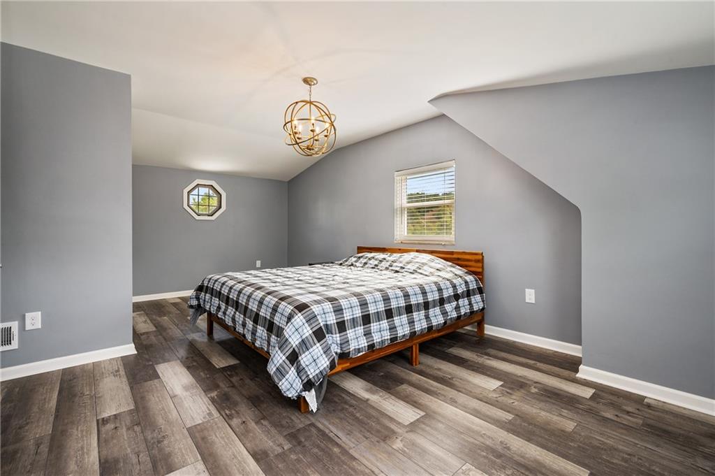 2217 Swallow Hill Road Pittsburgh, PA 15220 - Photo 12 of 25 Gallery Image 12