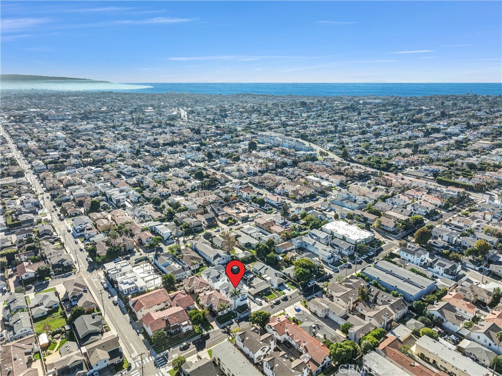 2016 Farrell Avenue, Unit A Redondo Beach, CA 90278 - Photo 41 of 42 an aerial view of a city