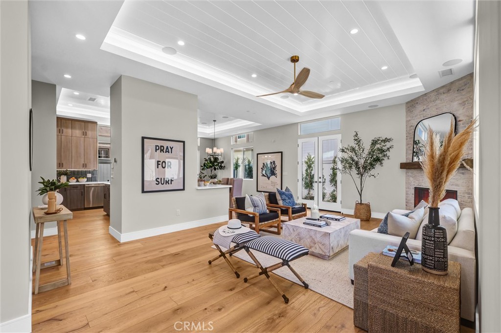 2016 Farrell Avenue, Unit A Redondo Beach, CA 90278 - Photo 4 of 42 a living room with furniture and a wooden floor
