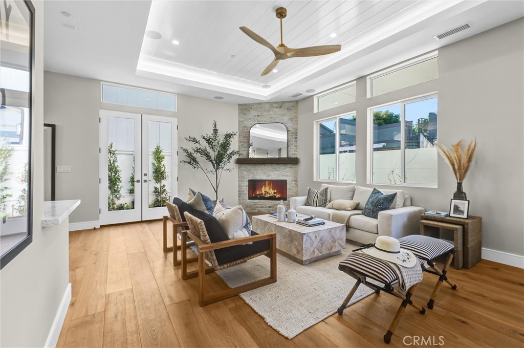 2016 Farrell Avenue, Unit A Redondo Beach, CA 90278 - Photo 5 of 42 a living room with fireplace furniture and a large window