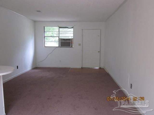 671 East Olive Road, Unit 9 Pensacola, FL 32514 - Photo 4 of 7