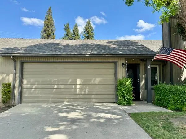 $309,000 | 2610 East Tulare Avenue, Visalia, CA 93292