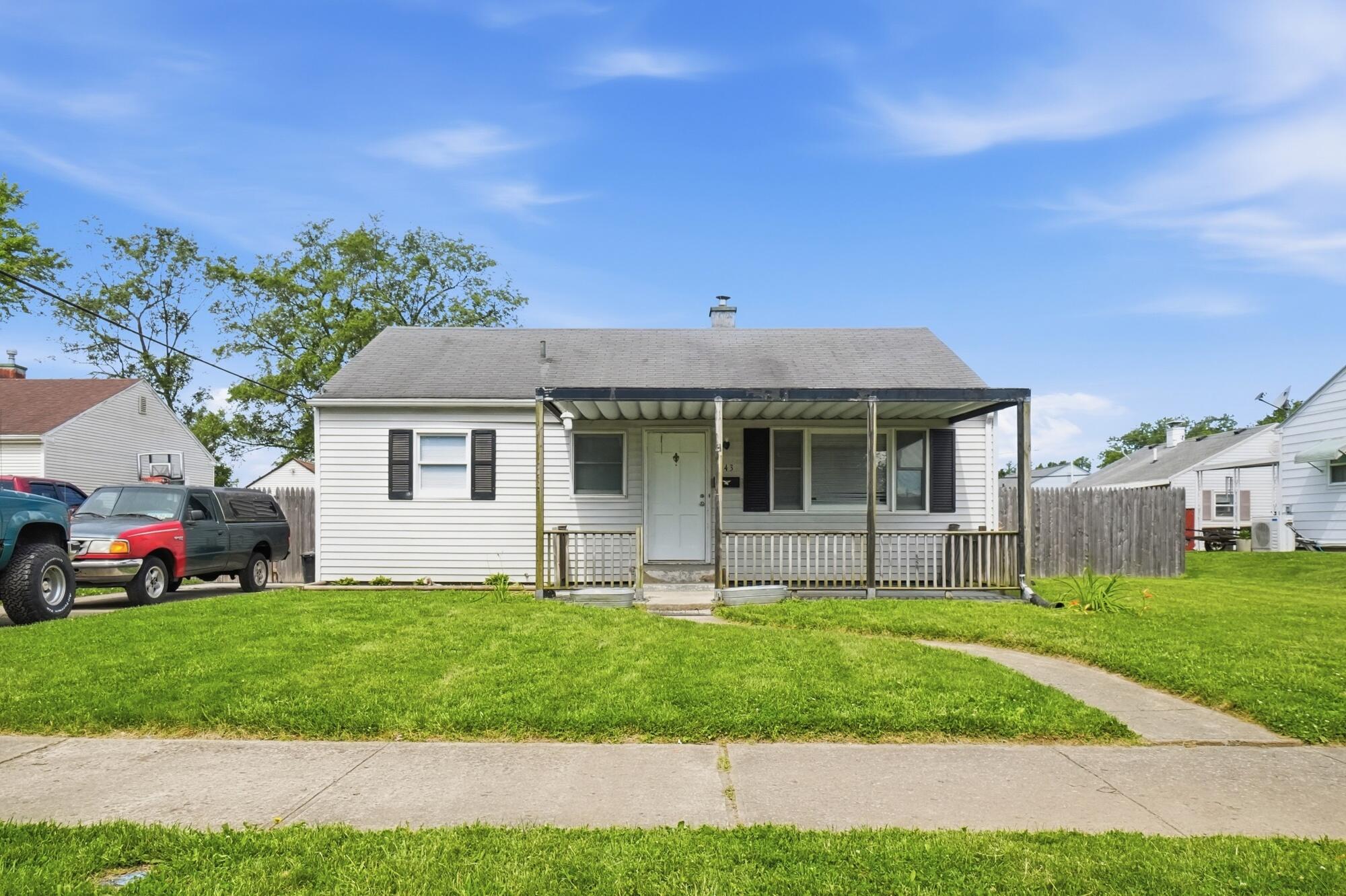 643 Feese Place Springfield, OH 45505 - Photo 3 of 29