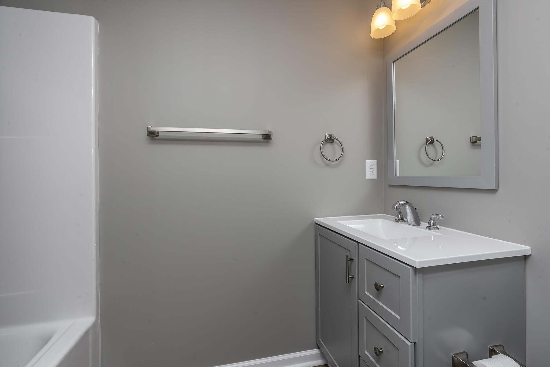 676 Kingston Road Lexington, KY 40505 - Photo 23 of 31 676king23