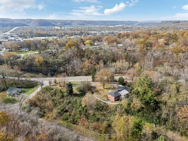 $699,000 | 404 C Vanhook Drive, Ashland City, TN 37015