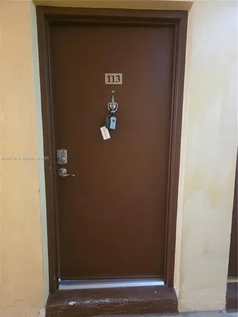 $2,399 | 13700 Southwest 62nd Street, Unit 113, Miami, FL 33183