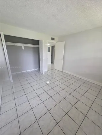 $2,399 | 13700 Southwest 62nd Street, Unit 113, Miami, FL 33183