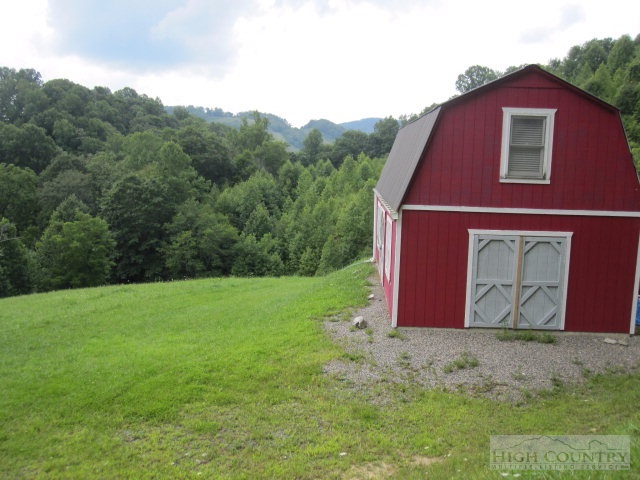 399 Frank Wilson Road Vilas, NC 28692 - Photo 21 of 21 Gallery Image 21