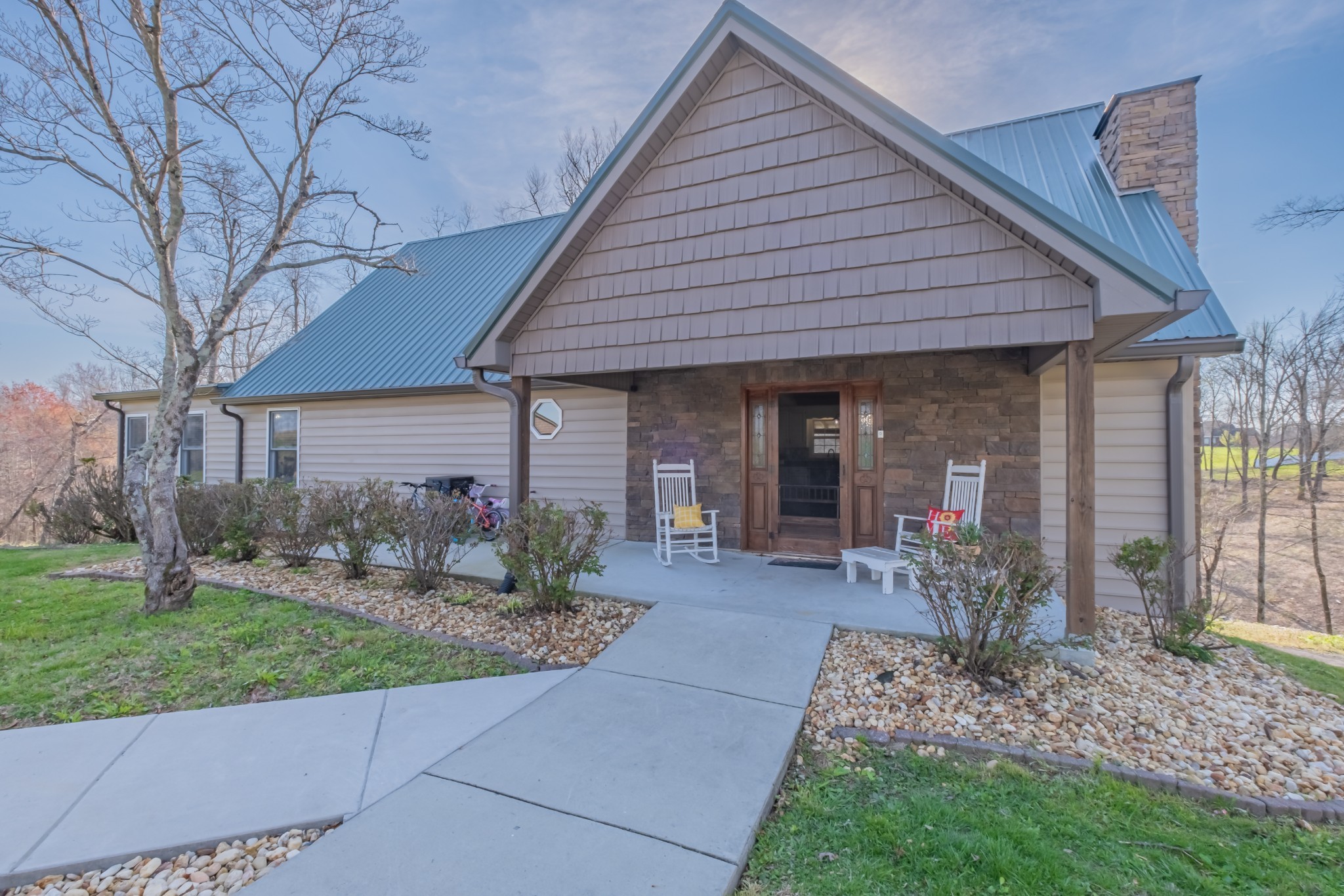 545 Powell Hollow Road Tullahoma, TN 37388 - Photo 2 of 67 Come inside !