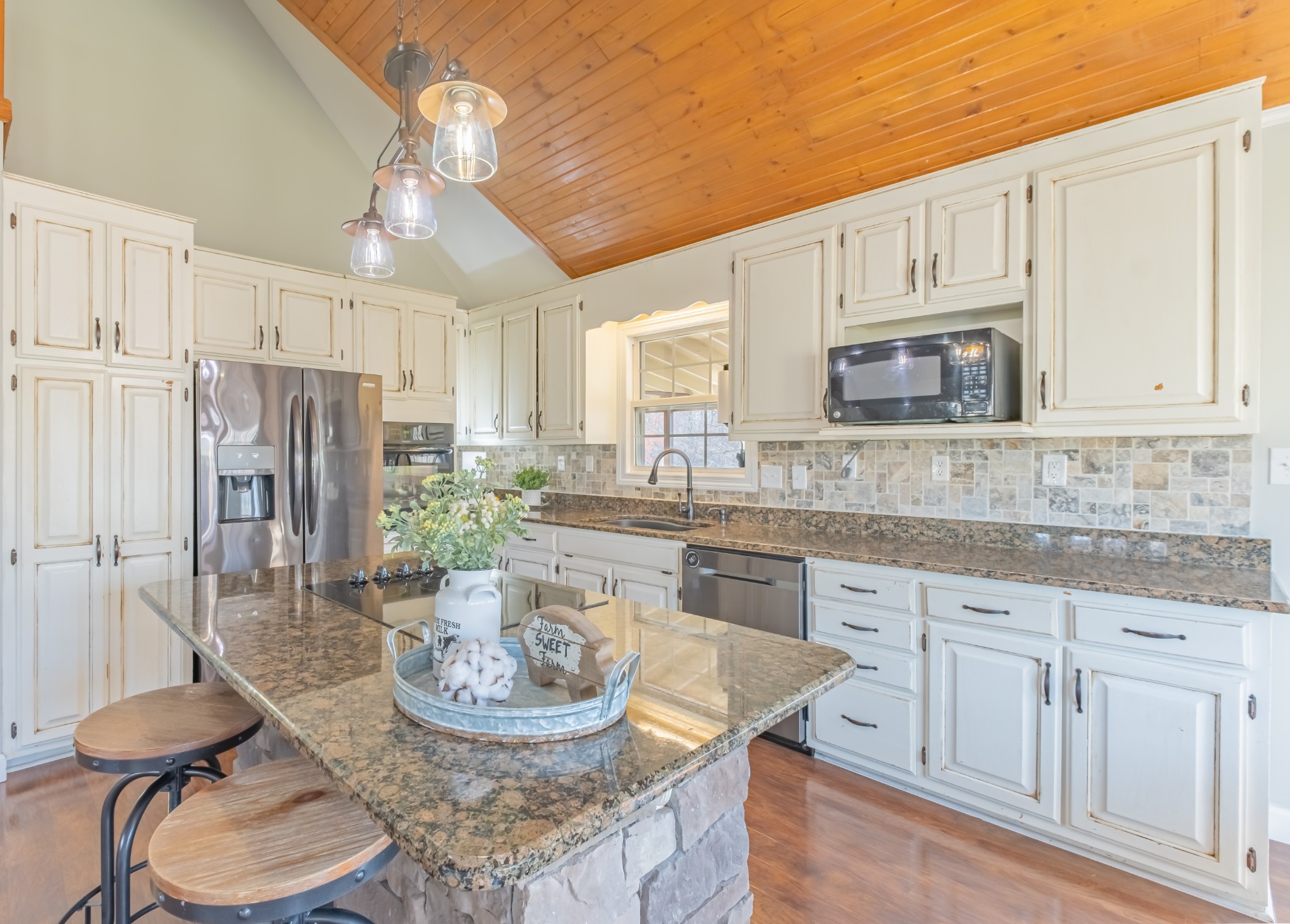 545 Powell Hollow Road Tullahoma, TN 37388 - Photo 8 of 67 Kitchen area