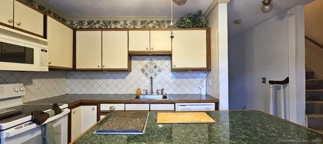 $224,900 | 489 Wolcott Street, Unit 47, Bristol, CT 06010