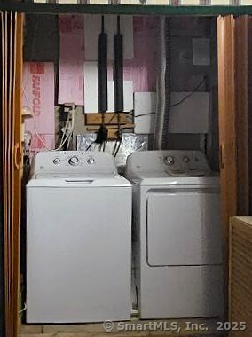 489 Wolcott Street, Unit 47 Bristol, CT 06010 - Photo 26 of 32 a utility room with dryer and washer