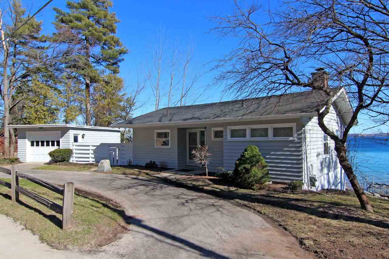 9770 Center Road Traverse City, MI 49686 - Photo 3 of 22 1813159-2.JPG