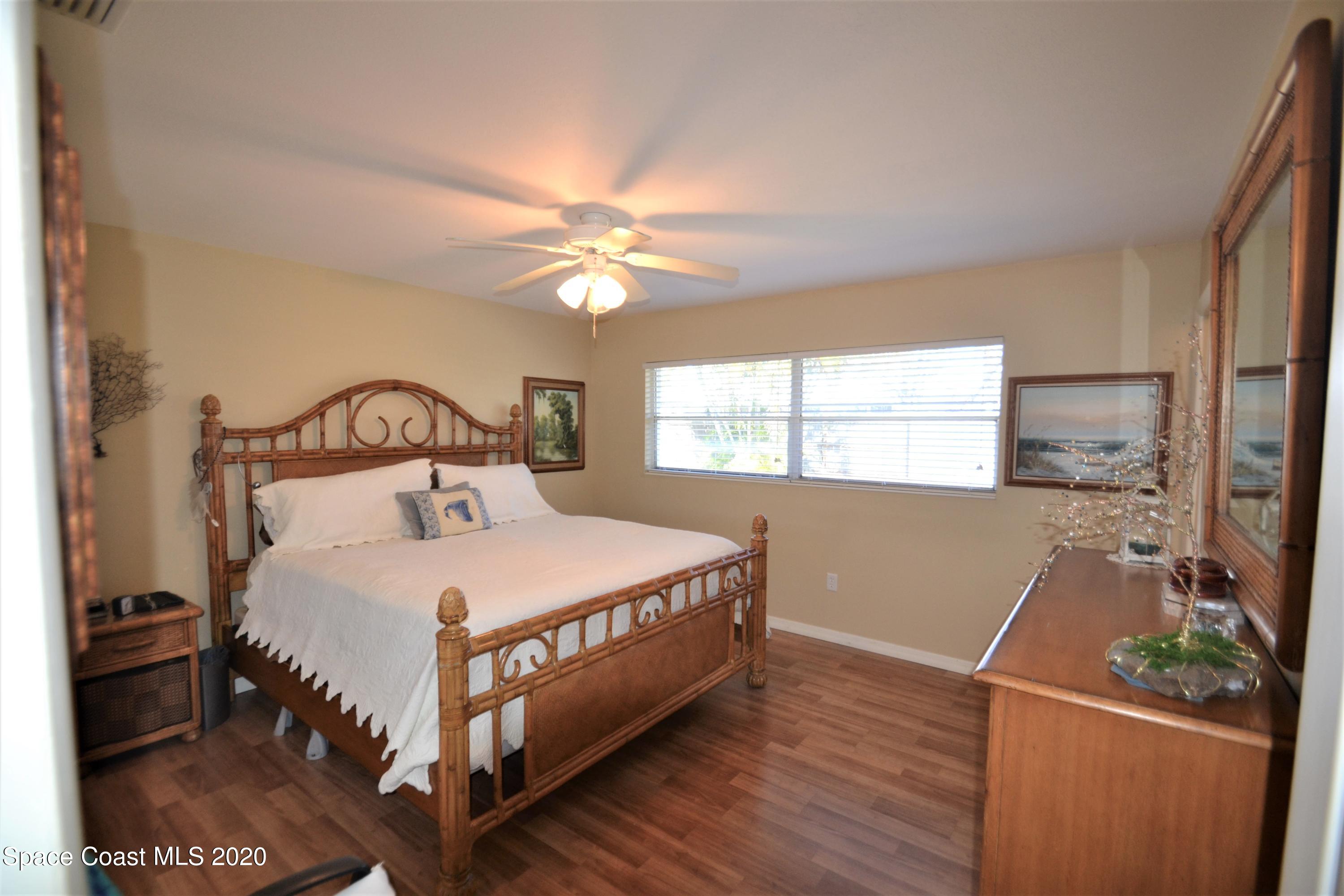 981 Bacon Circle Northeast Palm Bay, FL 32905 - Photo 11 of 26 981 Bacon Cir Master Bedroom (4)