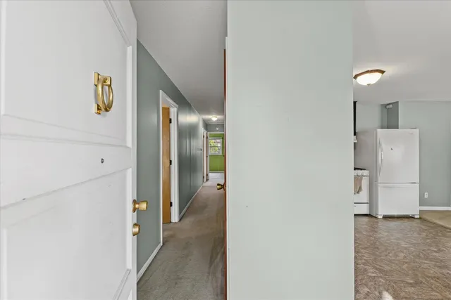 $169,900 | 2006 East Michigan Avenue, Urbana, IL 61802