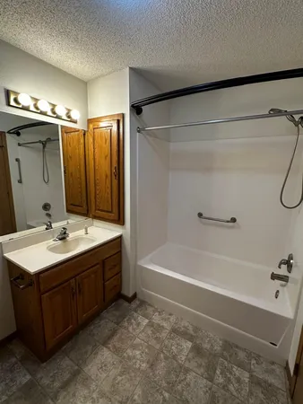 $165,000 | 960 Portland Street, Villard, MN 56385