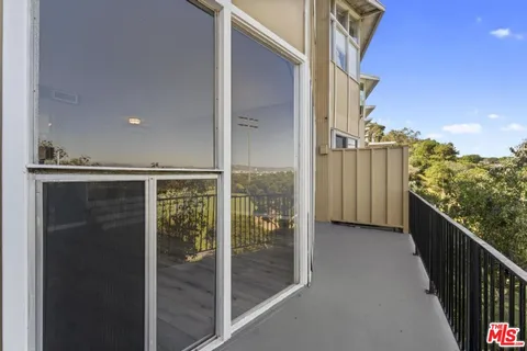 $745,000 | 4749 Don Ricardo Drive, Los Angeles, CA 90008