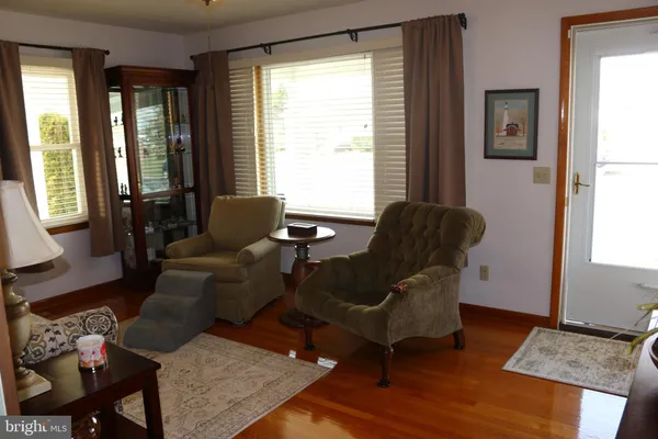 $260,000 | 103 Trenton Street, Petersburg, WV 26847