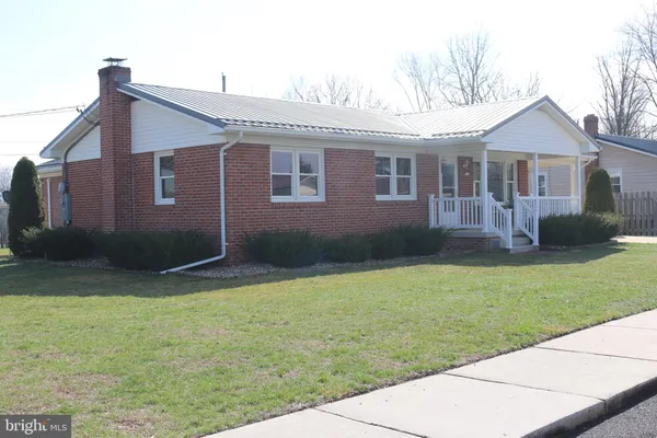 $260,000 | 103 Trenton Street, Petersburg, WV 26847