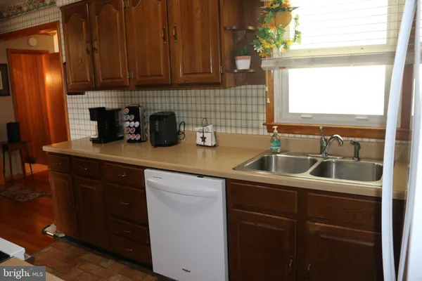 $260,000 | 103 Trenton Street, Petersburg, WV 26847