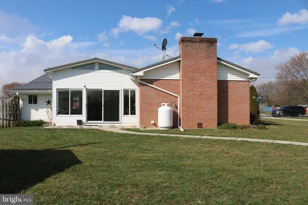 $260,000 | 103 Trenton Street, Petersburg, WV 26847