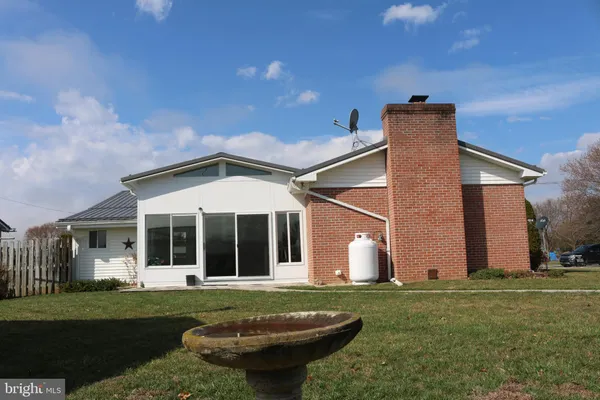 $260,000 | 103 Trenton Street, Petersburg, WV 26847