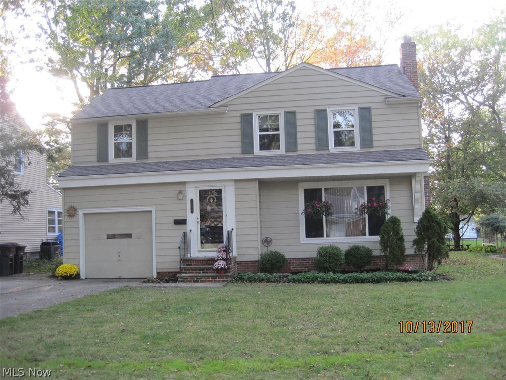 Welcome to this well maintained home.  This is the one you want to make your new home.