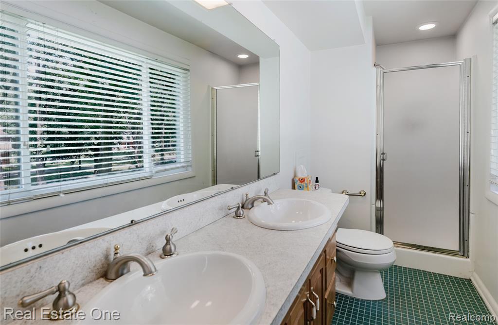 388 West Maryknoll Road Rochester Hills, MI 48309 - Photo 28 of 46