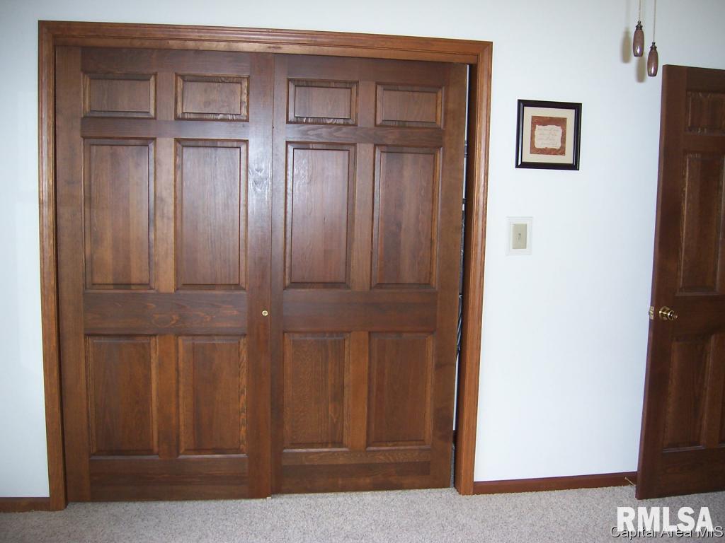 13677 Harris Road Athens, IL 62613 - Photo 21 of 34 Gallery Image 21