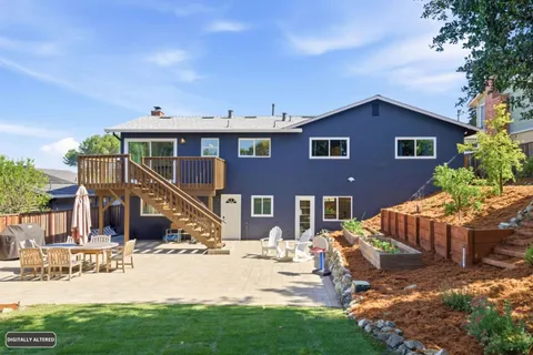 $2,698,000 | 3860 Autumn Drive, Redwood City, CA 94061