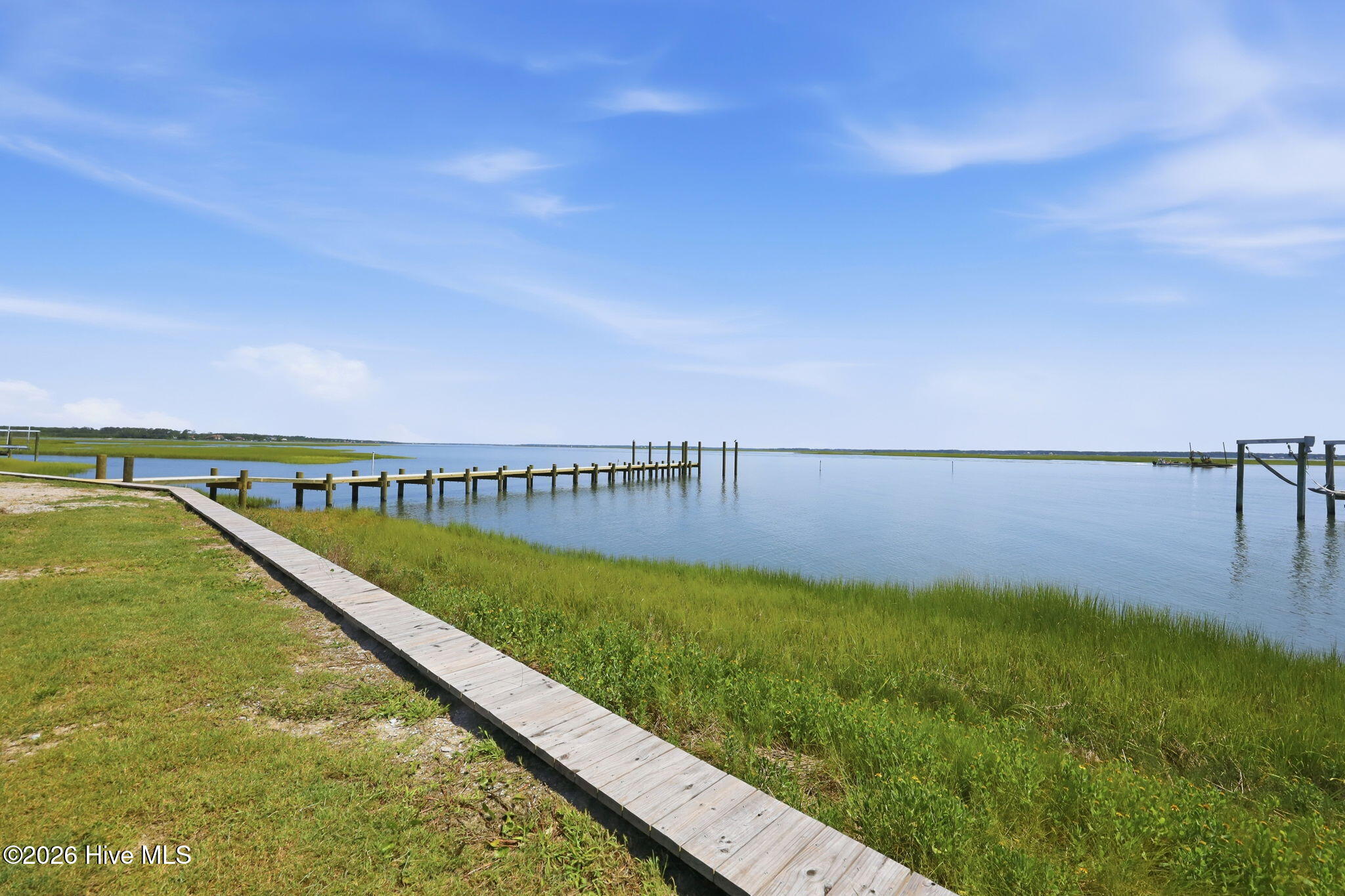 184 Lennoxville Point Road Beaufort, NC 28516 - Photo 14 of 23