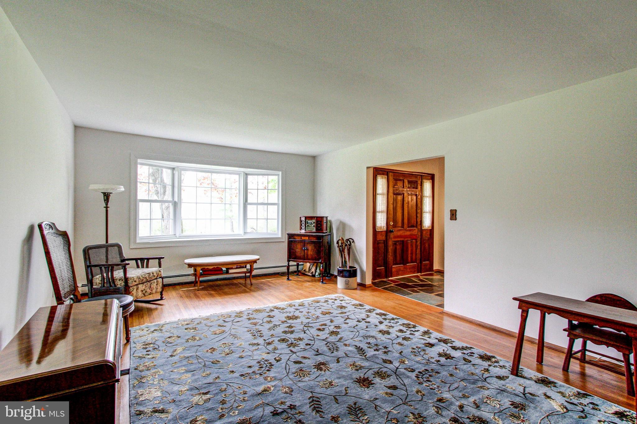 3043 Edison Furlong Road Furlong, PA 18925 - Photo 11 of 34 Living Room