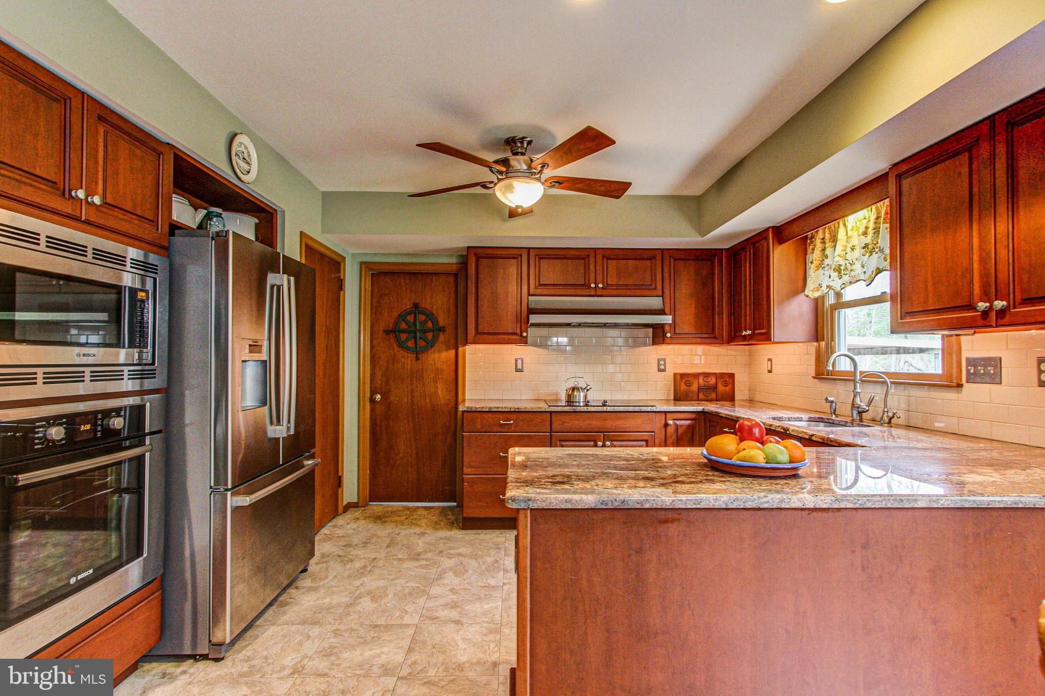 3043 Edison Furlong Road Furlong, PA 18925 - Photo 12 of 34 Kitchen