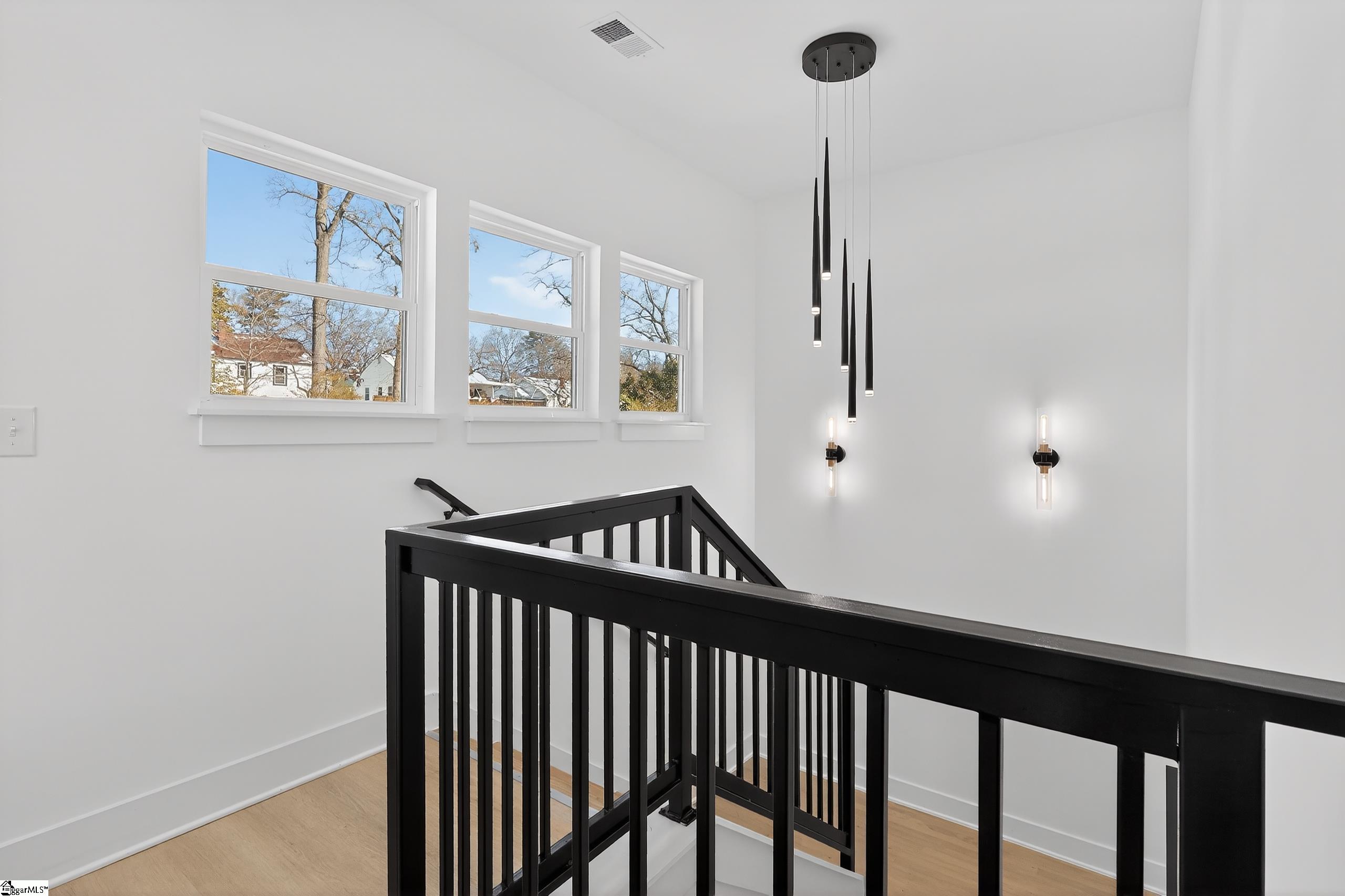 348 Potomac Avenue Greenville, SC 29605 - Photo 16 of 24