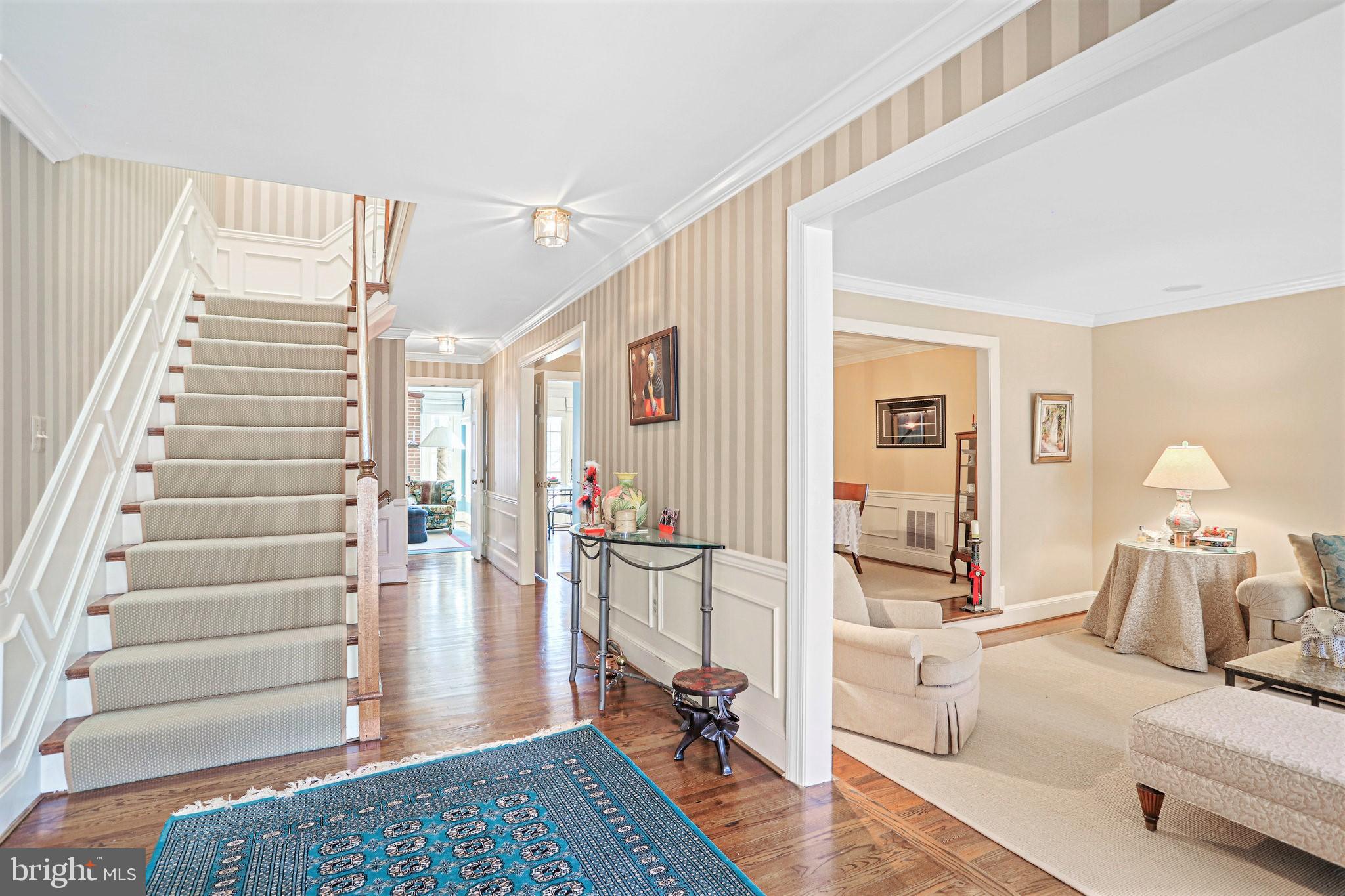 7214 Evans Mill Road McLean, VA 22101 - Photo 2 of 20 Formal entryway