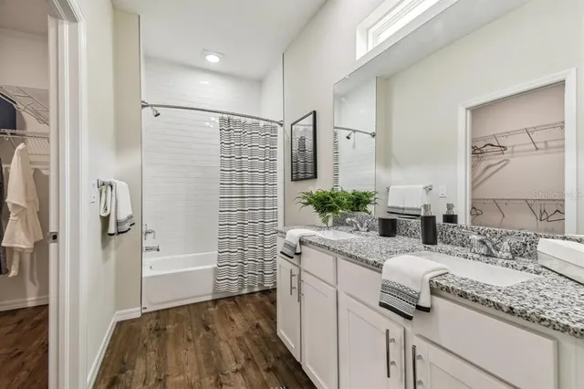 $2,246 | 9104 Wade Street, Unit 9028, Weeki Wachee, FL 34613