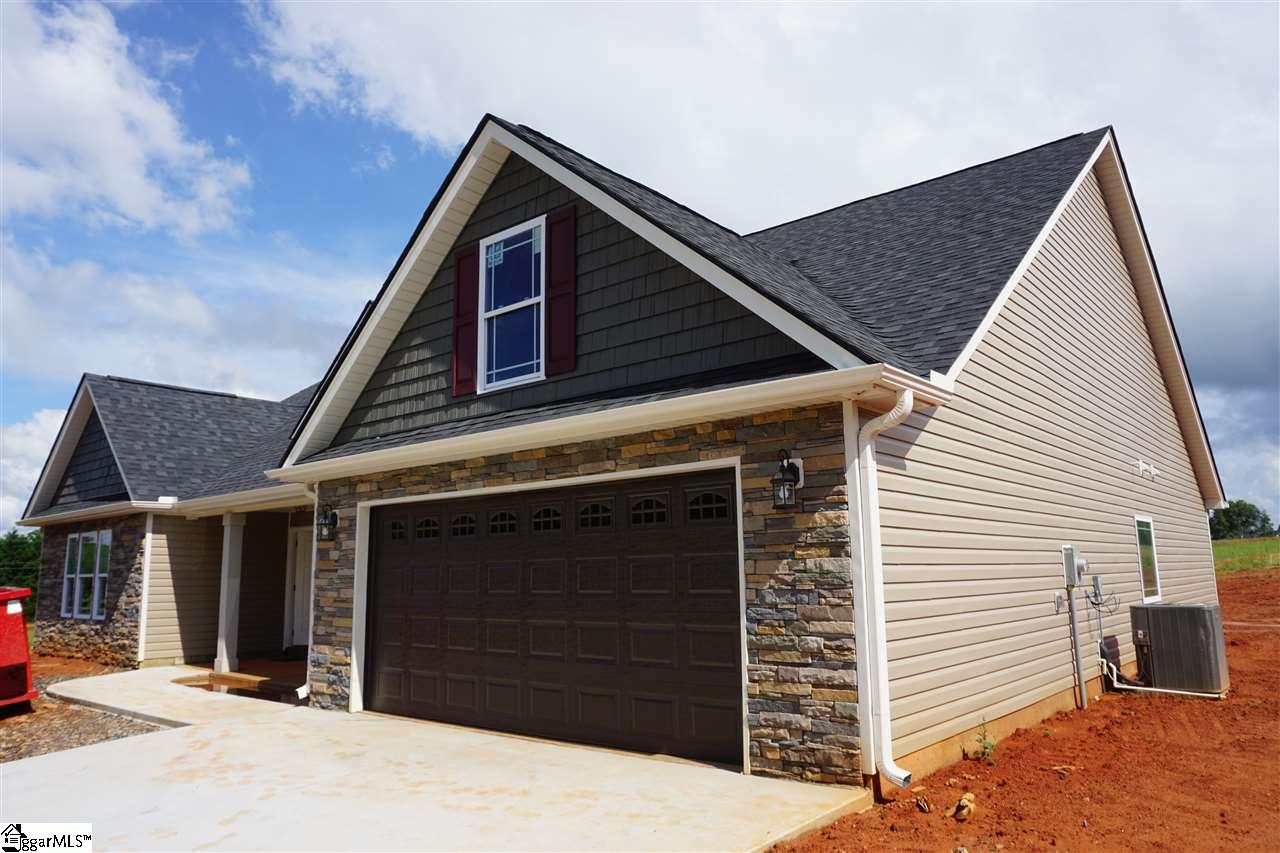 1410 Satterfield Road Greer, SC 29651 - Photo 2 of 26 Gallery Image 2