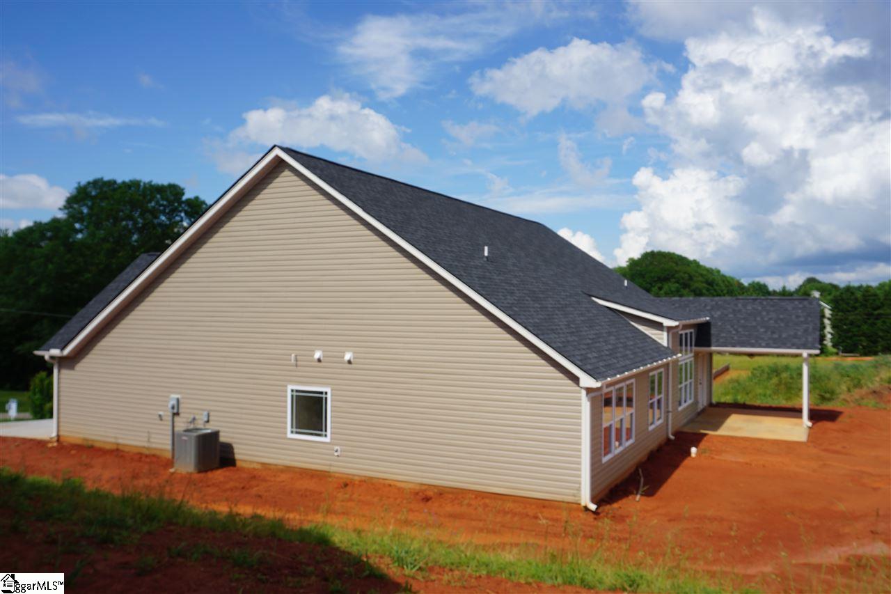 1410 Satterfield Road Greer, SC 29651 - Photo 3 of 26 Gallery Image 3