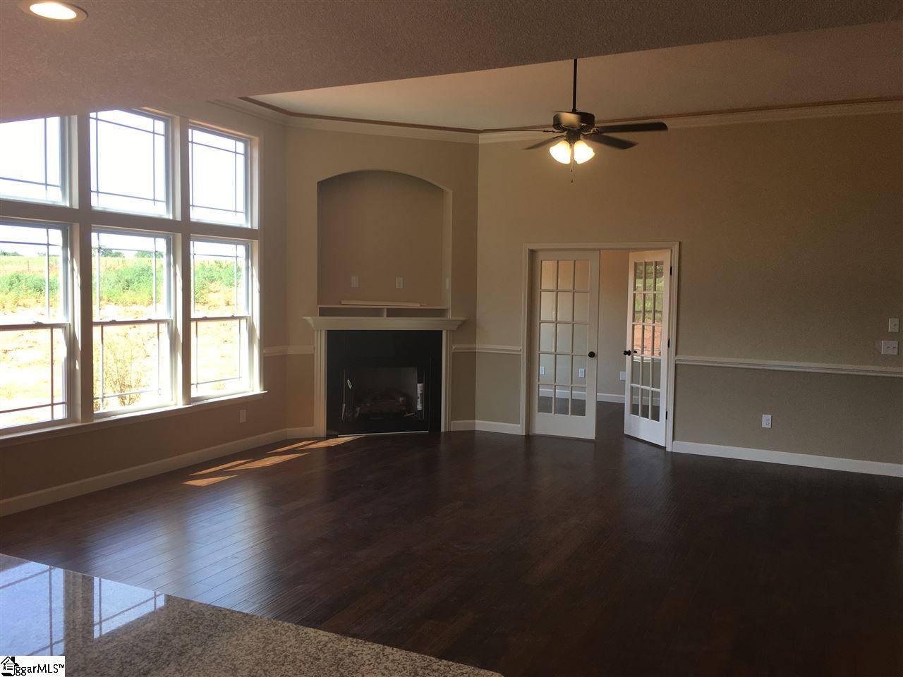 1410 Satterfield Road Greer, SC 29651 - Photo 9 of 26 Gallery Image 9