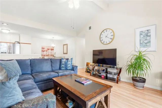 $440,000 | 27645 Susan Beth Way, Saugus, CA 91350