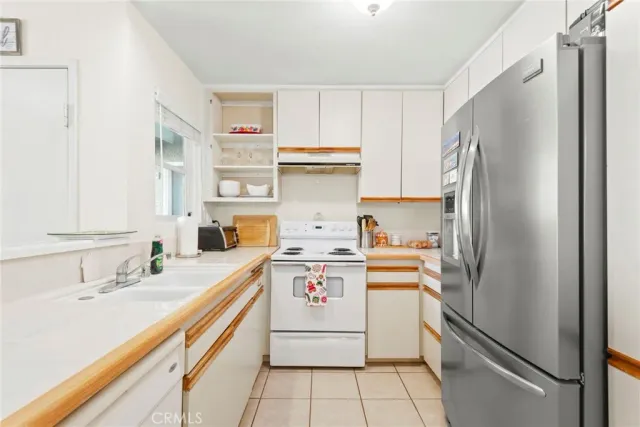 $440,000 | 27645 Susan Beth Way, Saugus, CA 91350