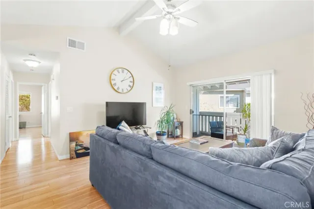 $440,000 | 27645 Susan Beth Way, Saugus, CA 91350