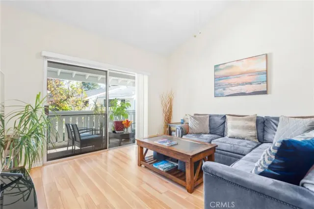 $440,000 | 27645 Susan Beth Way, Saugus, CA 91350