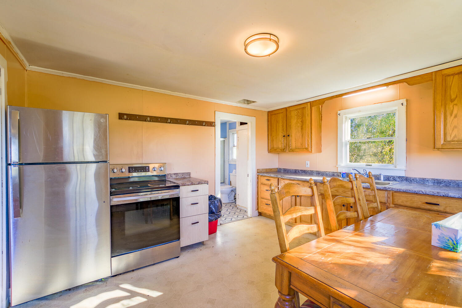 357 Main Street Readfield, ME 04355 - Photo 8 of 26 357 Main St Readfield 08-(ZF-4100-78850-