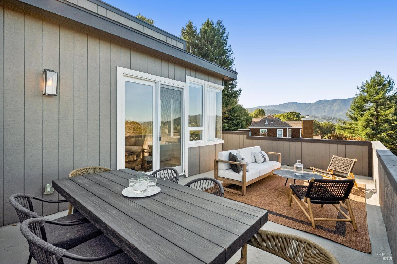 1007 Greenhill Road Mill Valley, CA 94941 - Photo 11 of 51 Gallery Image 11