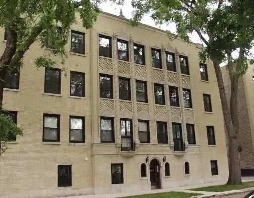 $285,000 | 6101 North Washtenaw Avenue, Unit D1, Chicago, IL 60659