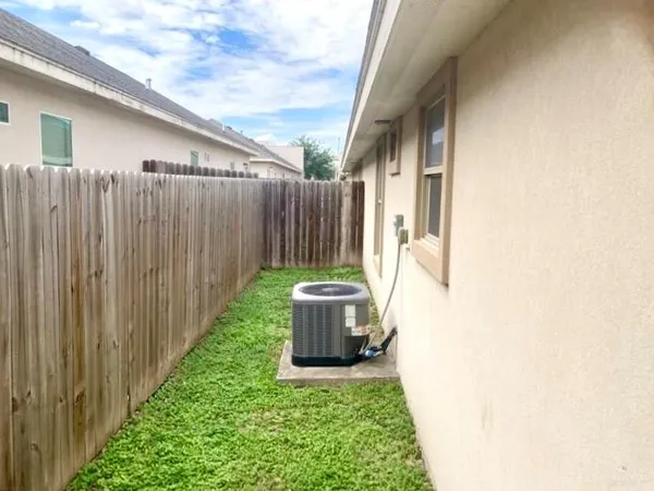 a garden view with a outdoor space
