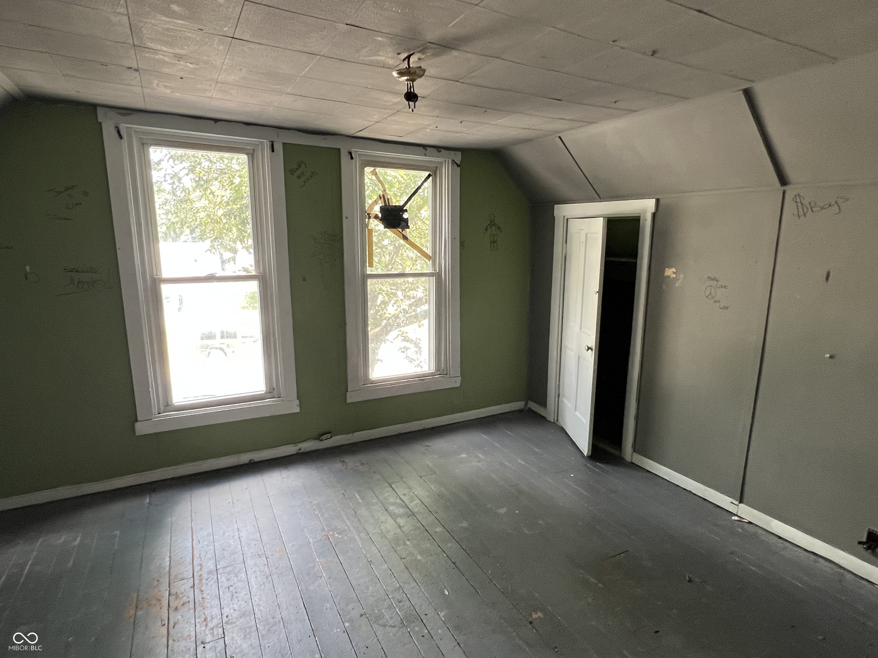 518 East 4th St Road Seymour, IN 47274 - Photo 27 of 34 Gallery Image 27