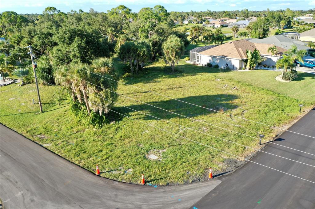 2 Sportsman Way Rotonda West, FL 33947 - Photo 1 of 28