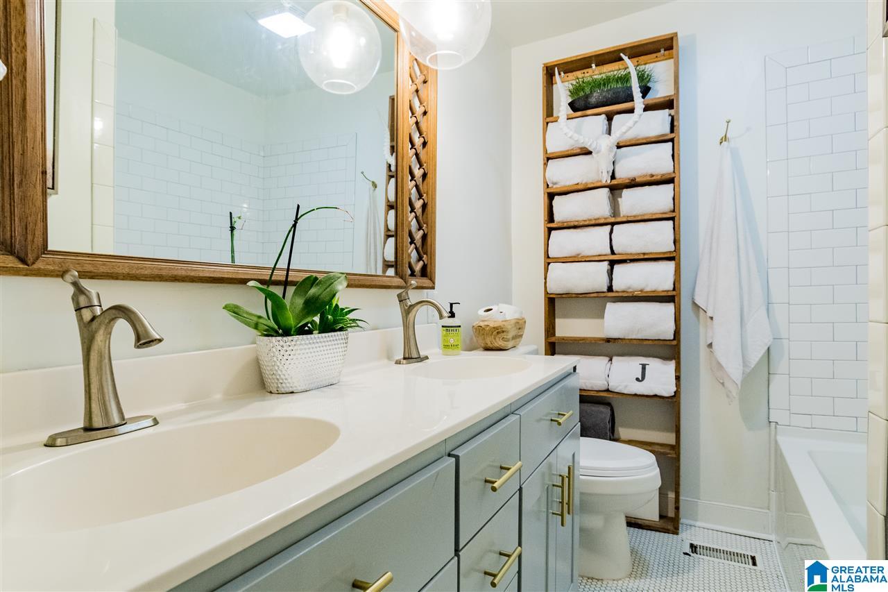 808 Grove Street Birmingham, AL 35209 - Photo 24 of 35